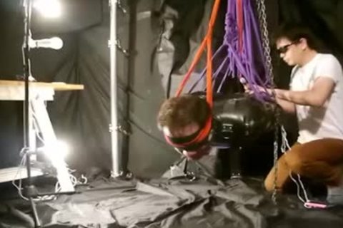 HKslave - Hanging Rubber Mummy