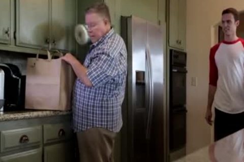 Searing neighbour Wanted That Salami Badly.