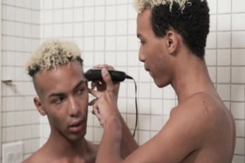 Twink has a taste for hard slamming