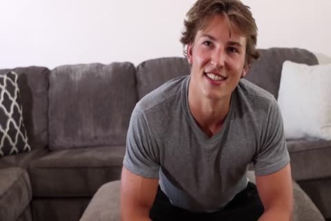 beautiful Uncut jack off