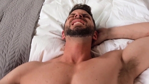 GodsOfMen.com: Cumshot & tattooed american gay