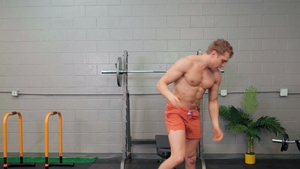 Sean Cody: Bearded Hunk Drops Key, Fucks Shamu