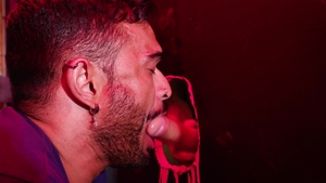 Icon Male: Brawny Blokes with a Kink for Twinks